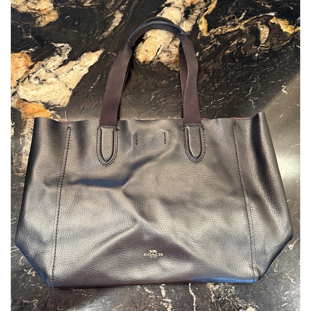 Coach F58660 Large Derby Tote in Pebbled Leather Black - Slightly Used